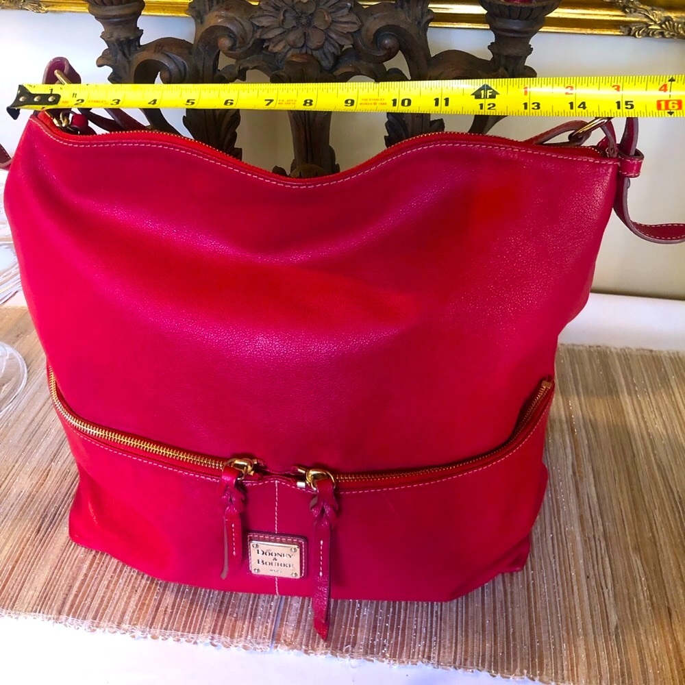 Dooney and Bourke Red hobo/Dillen Bag - Picture 4 of 7